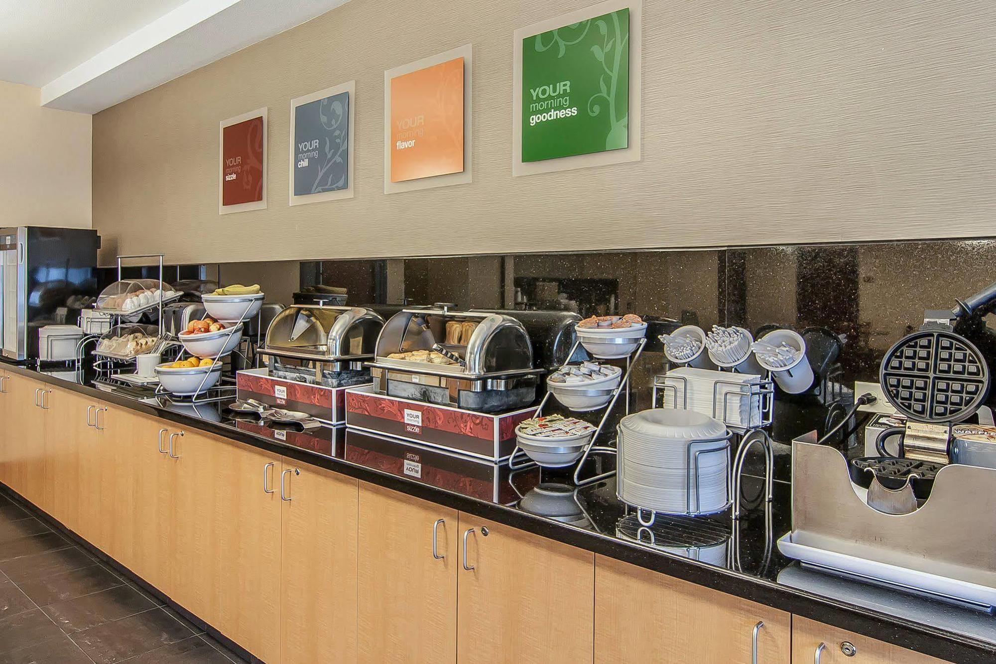 Holiday Inn Express & Suites Hood River By Ihg Exterior photo